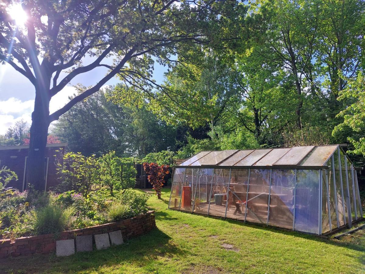 Slaaphuisjes Op Wielen Buitenwedde Westerwolde Extérieur photo