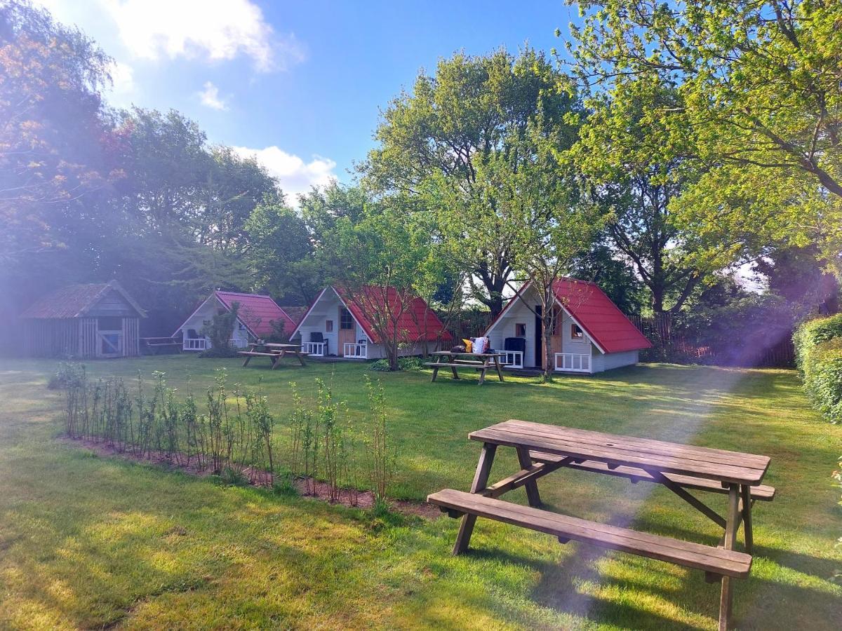Slaaphuisjes Op Wielen Buitenwedde Westerwolde Extérieur photo