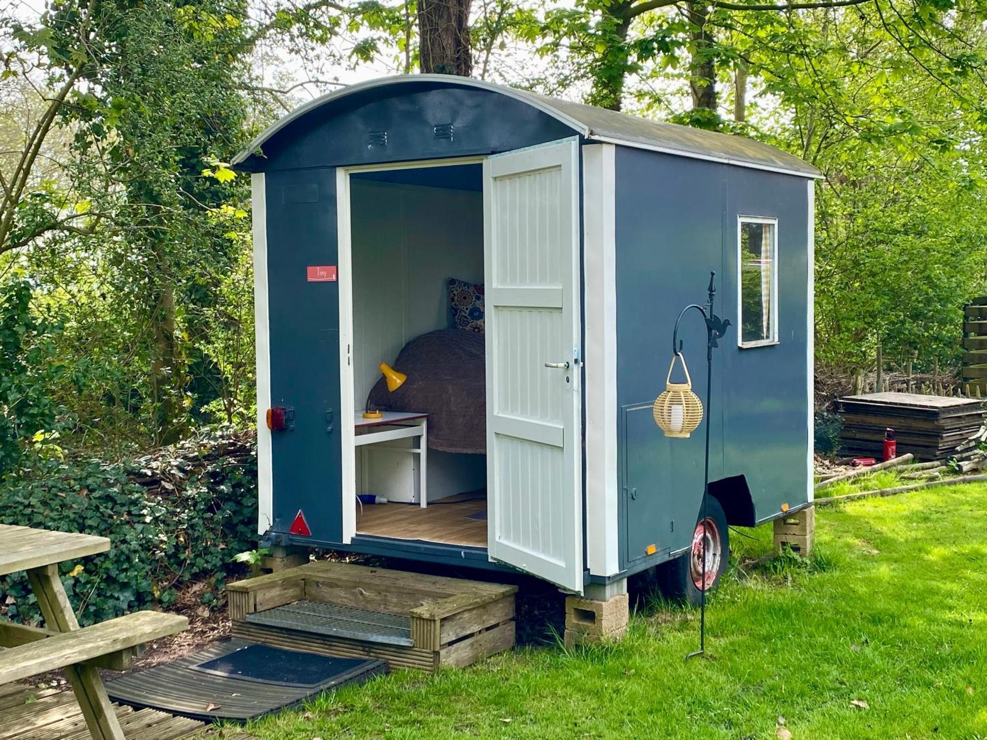 Slaaphuisjes Op Wielen Buitenwedde Westerwolde Extérieur photo